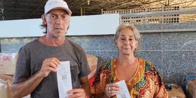 Casal passa quatro dias na rodoviária de Mossoró tentando embarcar com quase 150 quilos de bagagem