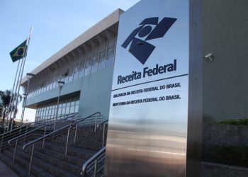 Presidente Lula anuncia sanção de reajuste na tabela do imposto de renda