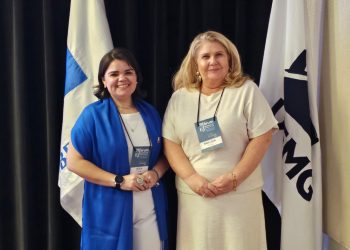 Reitora da Uern é eleita presidente da ABRUEM