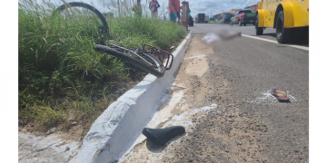Ciclista morre atropelado por carro forte na BR-304 em Mossoró 