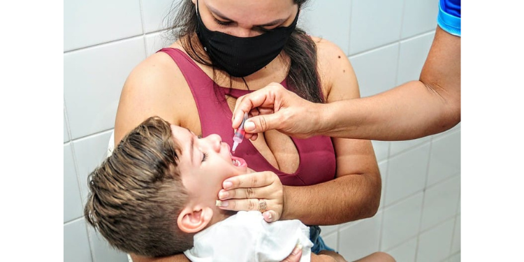 Mossoró inicia campanha de vacinação contra poliomielite