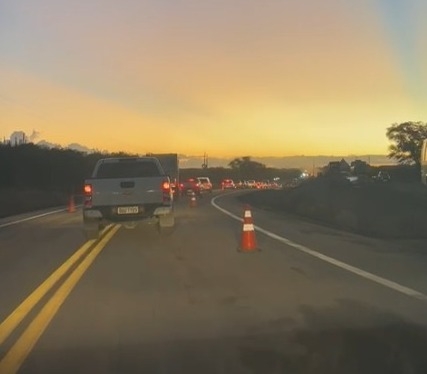 DNIT libera faixa do desvio da BR-304 em Lajes no sistema pare e siga