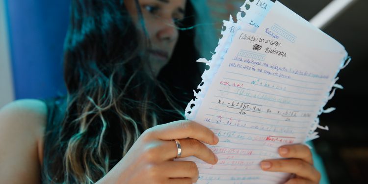 Inep publica edital do Enem 2024