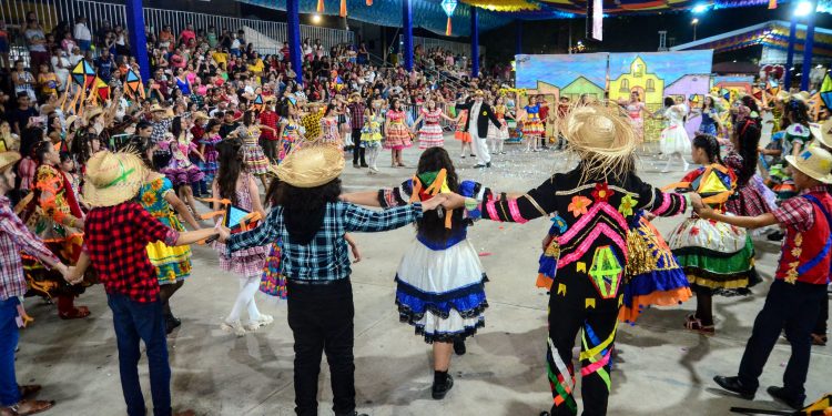 Etapa interestadual do Festival de Quadrilhas Juninas acontece neste fim de semana