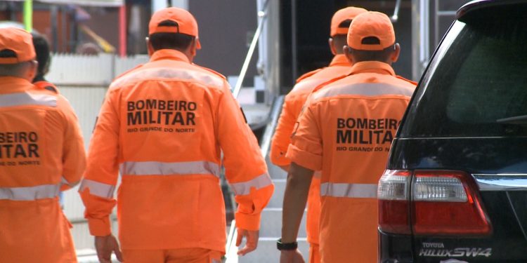 Bombeiros civis e militares registram 162 atendimentos no Pingo da Mei Dia