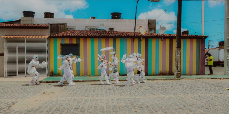 Laboratório “VIDEOperformance: o corpo, a cidade e a tecnologia” abre inscrições até esta quinta-feira (27)