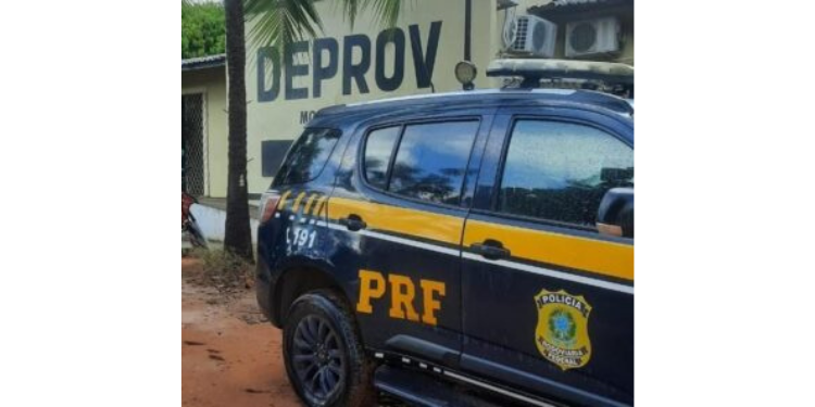 Polícia Civil e PRF prendem investigado por roubo de veículos em Mossoró