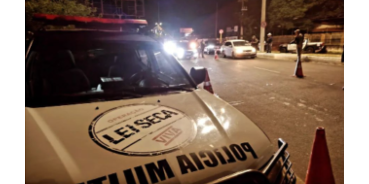Lei Seca autua 19 pessoas e prende mais duas por embriaguez ao volante em Mossoró