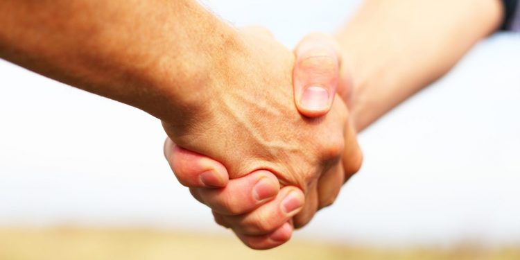 Polícia consegue evitar morte em prédio no Vingt Rosado