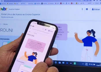 Prouni abre edital com bolsas para o segundo semestre