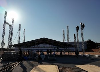 Estrutura do Festival Gastronômico de Tibau já está quase pronta