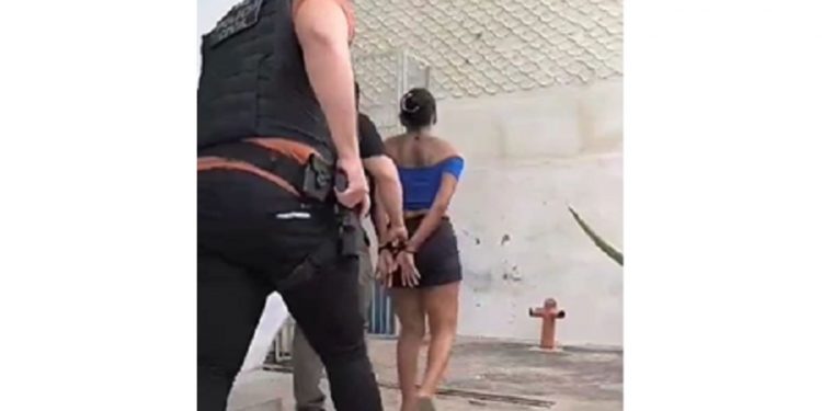 Polícia Civil prende mulher suspeita de envolvimento em homicídio em Mossoró