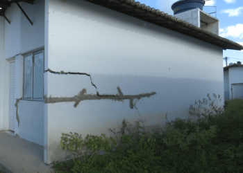 Moradores do Odete Rosado relatam “pesadelo” com rachaduras em residências