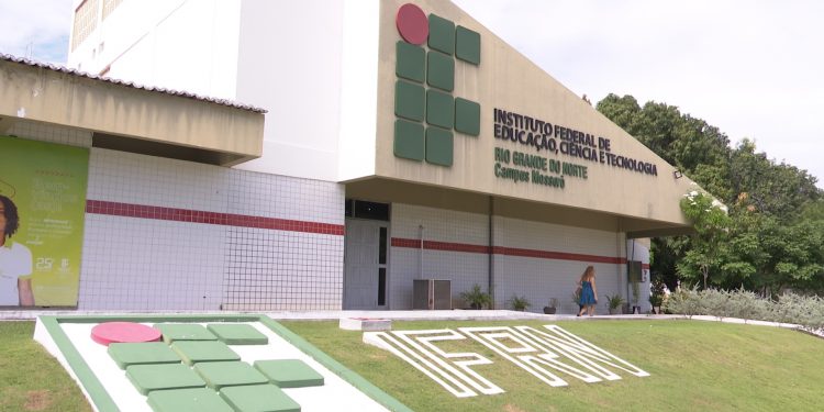 IFRN abre 1.040 vagas para cursos técnicos de nível médio subsequente