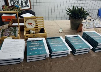 Produzido pela Ufersa, Livro “Aves do Parque Nacional da Furna Feia” é semifinalista do Prêmio Jabuti