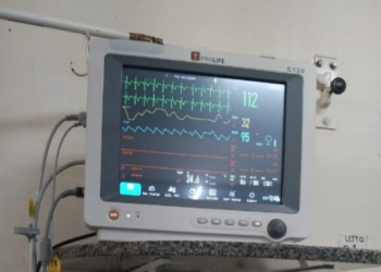 Hospital Tarcísio Maia recebe novos monitores para UTI e centro cirúrgico