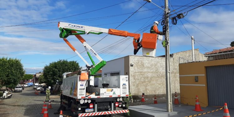 Cosern retira quatro toneladas de fios e equipamentos irregulares em 17 municípios