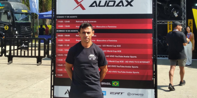 Junior Banana disputa a Copa do Mundo de MTB em São Paulo