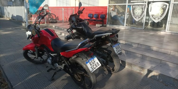 Polícia Militar recupera motos tomadas por assalto em Mossoró