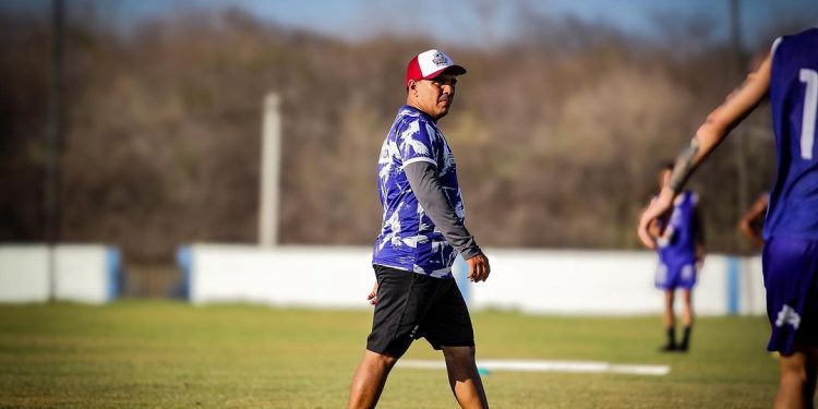 Presidente da Univap confirma Allan Frederico como técnico para a Segunda Divisão