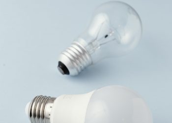 Clientes de Apodi podem trocar lâmpadas antigas por LED em ação da Neoenergia Cosern