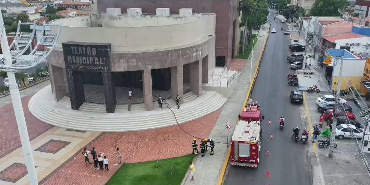 Corpo de Bombeiros aguarda adequações da prefeitura para liberação do Teatro Municipal