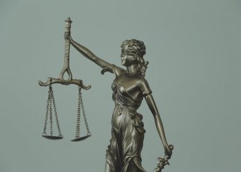 Justiça determina protocolo para comunicação de crimes graves entre saúde e polícia no RN