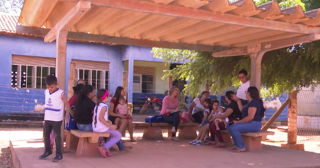 Mães realizam protesto na Escola Municipal Antônio Mendonça na Comunidade Coqueiro