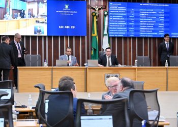 Deputados estaduais aprovam Projeto de Lei que proíbe banheiros unissex no RN