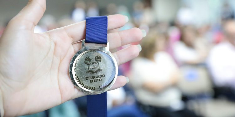 Governo do RN empossa 55 delegados eleitos para fiscalizar obras e serviços prioritários no RN