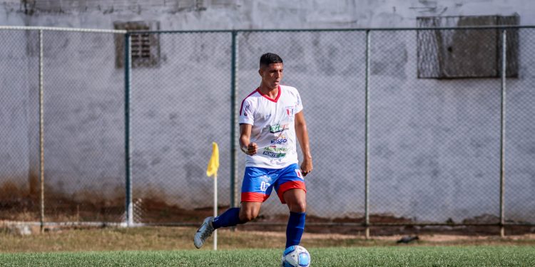 Recuperado de lesão, Victor Souza retorna aos gramados após 250 dias