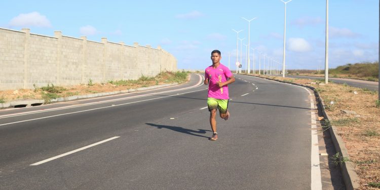 Aos 19 anos, Hemerson Silva está construindo um caminho no atletismo mossoroense.