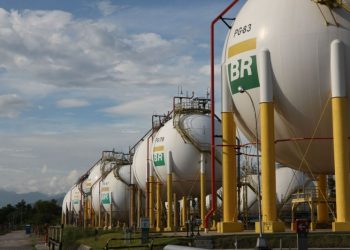Petrobras confirma redução no preço do gás natural a partir de novembro