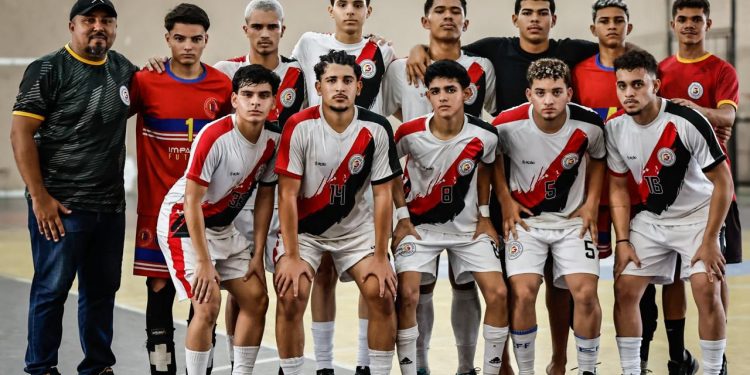 Equipe de futsal do Instituto Gurilândia é campeã da fase final dos Jerns em Natal