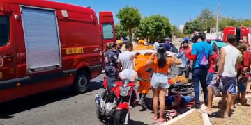 Colisão entre motociclistas deixa feridos no bairro Aeroporto