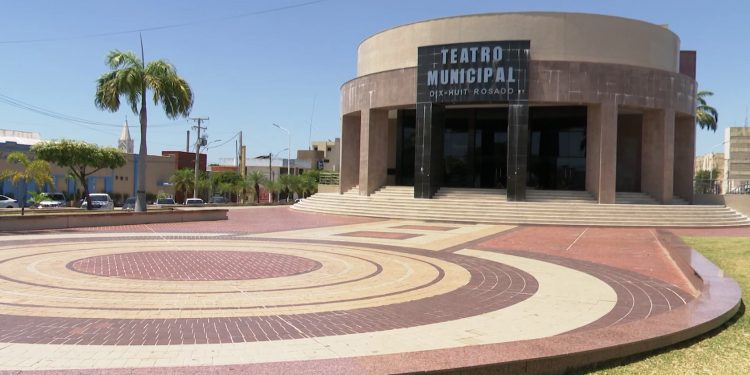 Dia do Teatro Municipal é lembrado em Mossoró pela ausência do Dix-huit Rosado
