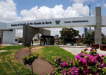 Governo transfere ponto facultativo do Dia do Servidor Público para 1º de novembro