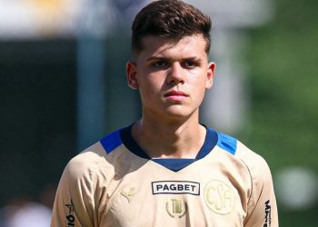 Atacante Nikolas reforça a Univap na Segunda Divisão