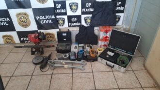 Polícia recupera veículo e equipamentos roubados de empresa na comunidade Piquiri