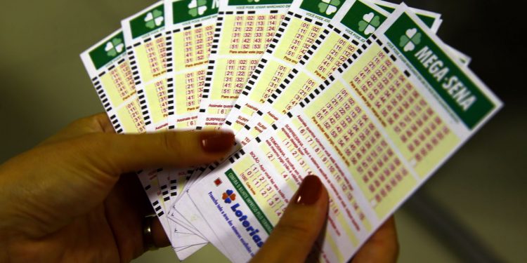 Mega-Sena sorteia prêmio acumulado de R$ 60 milhões nesta quinta-feira (28)