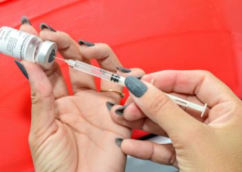 Mossoró reforça vacinas de rotina neste sábado; confira as unidades e horários