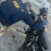 PRF prende dois homens e recupera motocicleta em operação no RN