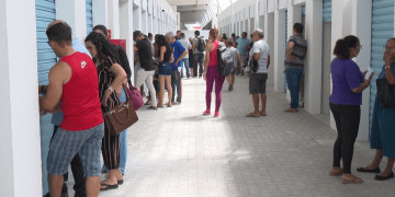 Boxes do novo Centro Comercial começam a ser entregues