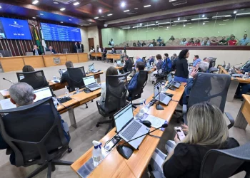 Audiência pública debate aumento do ICMS