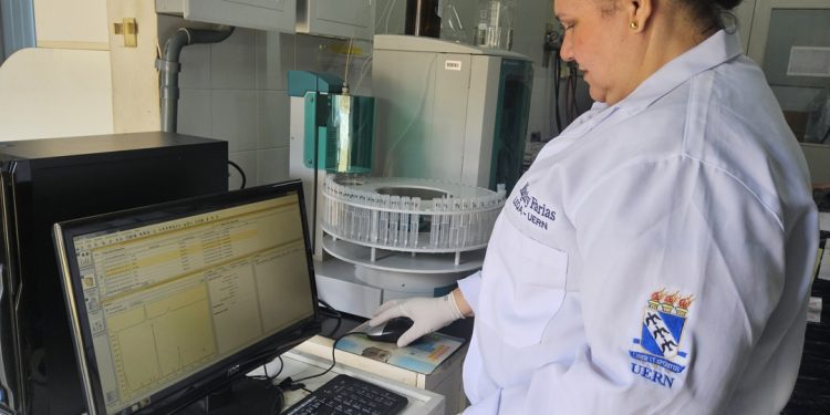 Uern é contemplada com quase R$ 8 milhões para modernização de laboratórios de pesquisa