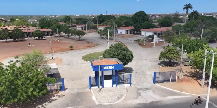 Uern suspende bônus de inclusão regional no SiSU 2025 após determinação do MEC
