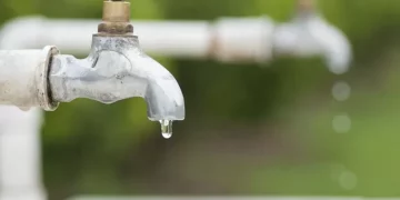 Abastecimento de água em bairros da Zona Oeste de Caicó será retomado nesta quarta-feira (15)