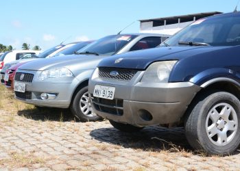 Detran realiza primeiro leilão do ano com 117 lotes de veículos e sucatas