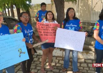 Pais e mães de crianças atípicas pedem mais profissionais em CAPS infantil do Nova Betânia