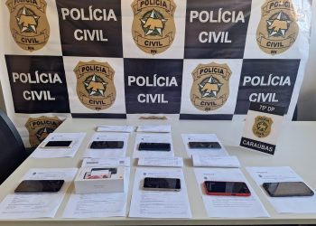 Polícia Civil devolve celulares recuperados de furtos e roubos em Caraúbas